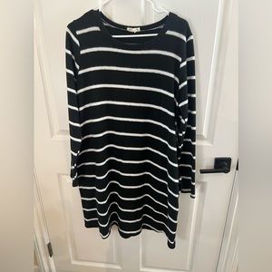 Sweet Lovely Black with white stripes sweater dress size large